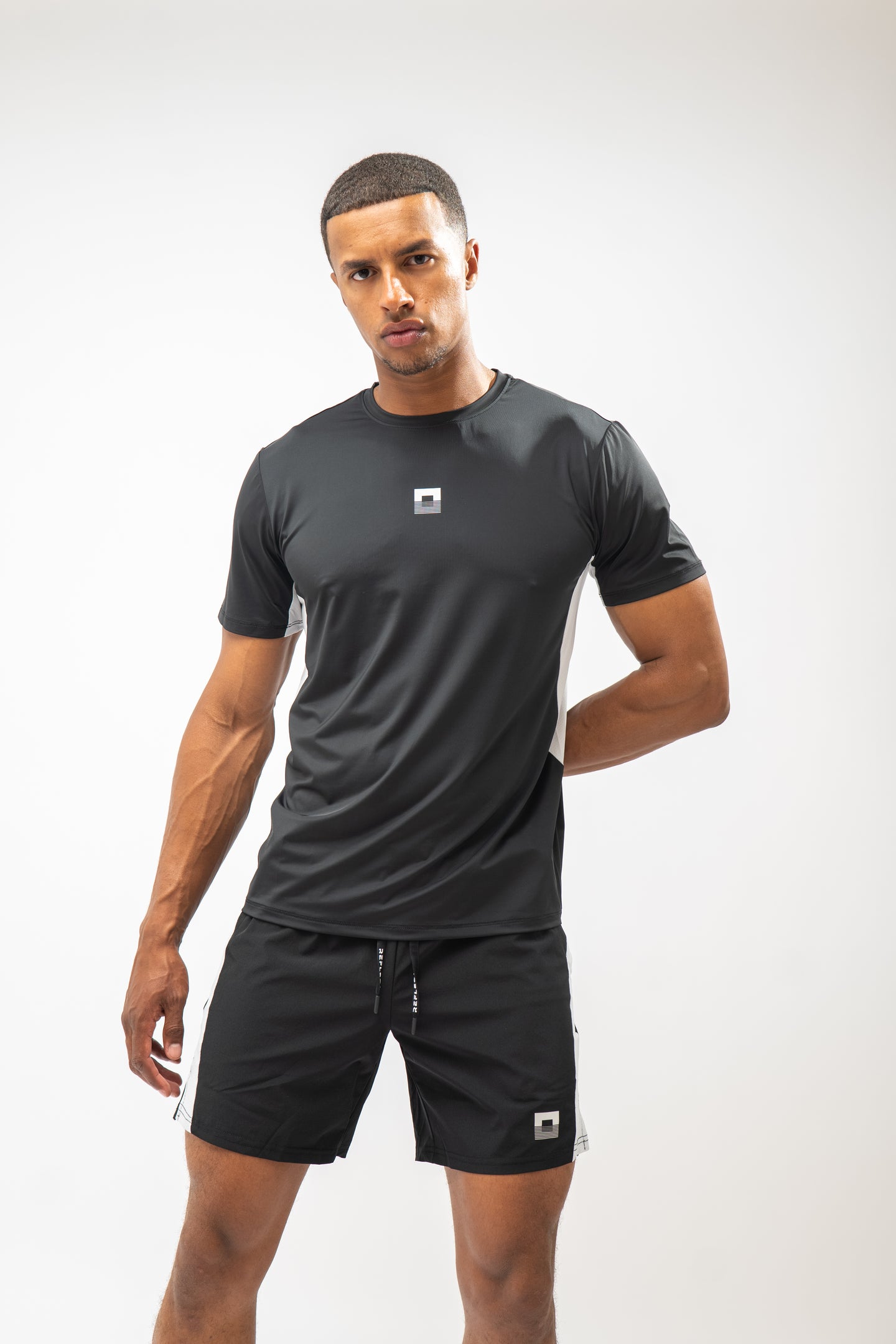 Tech Set Black